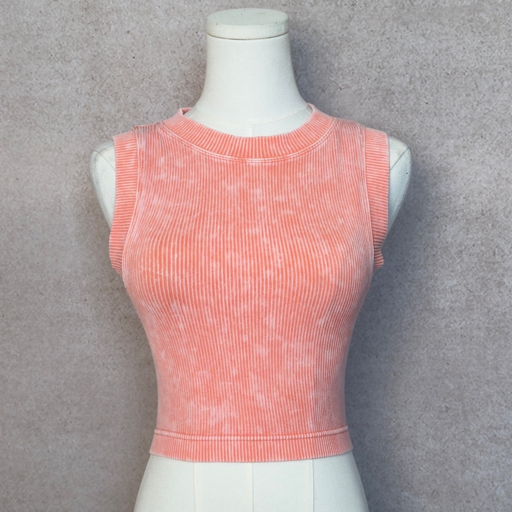 Zenana Outfitters Coral Ribbed Crop Top with Lots of Stretch